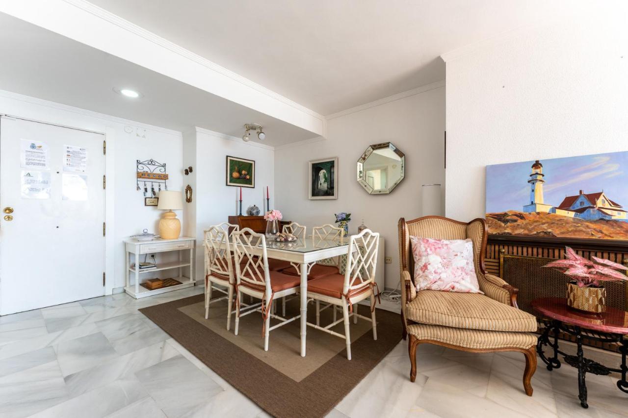 Malagasuite Torremolinos Seaside Penthouse Exterior photo